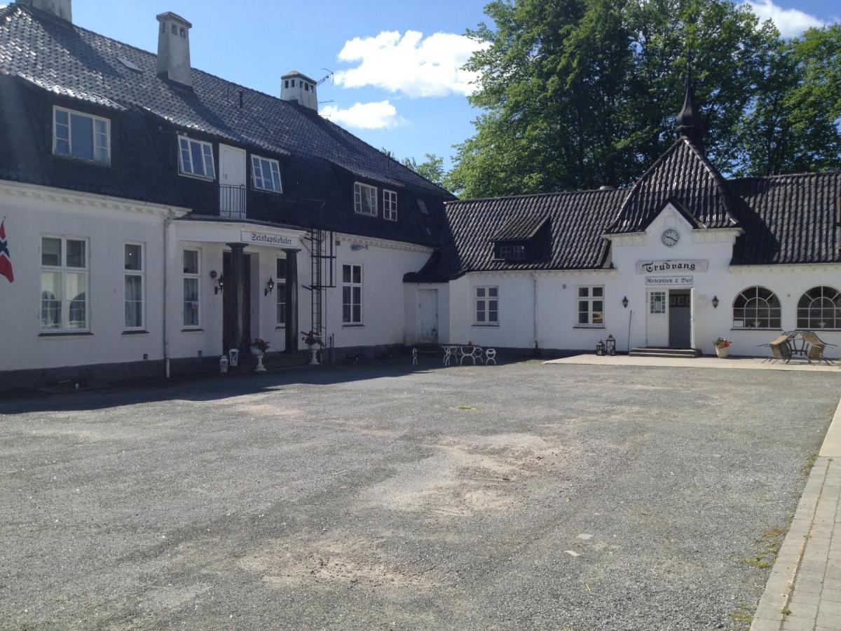 Trudvang Gjestegaard Larvik Extérieur photo